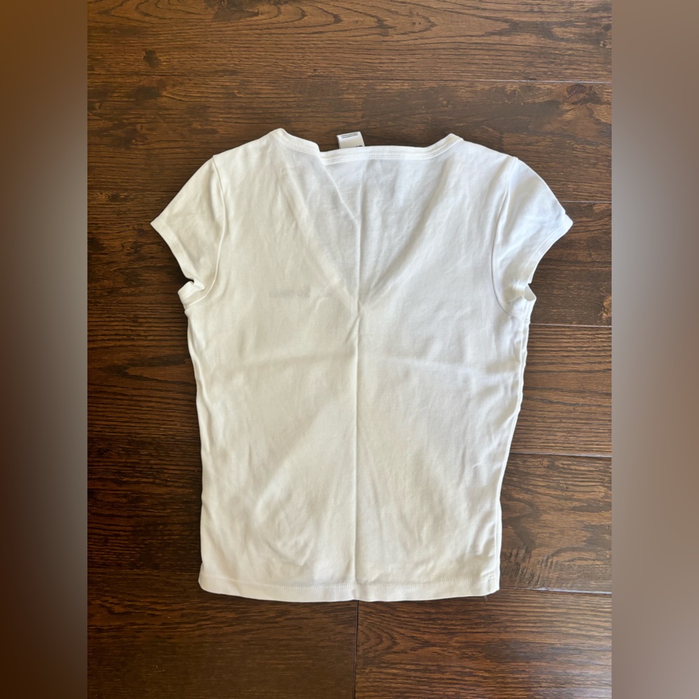 Urban Outfitters iets frans V-Neck Baby Tee Women’s Size Large - Picture 8 of 9